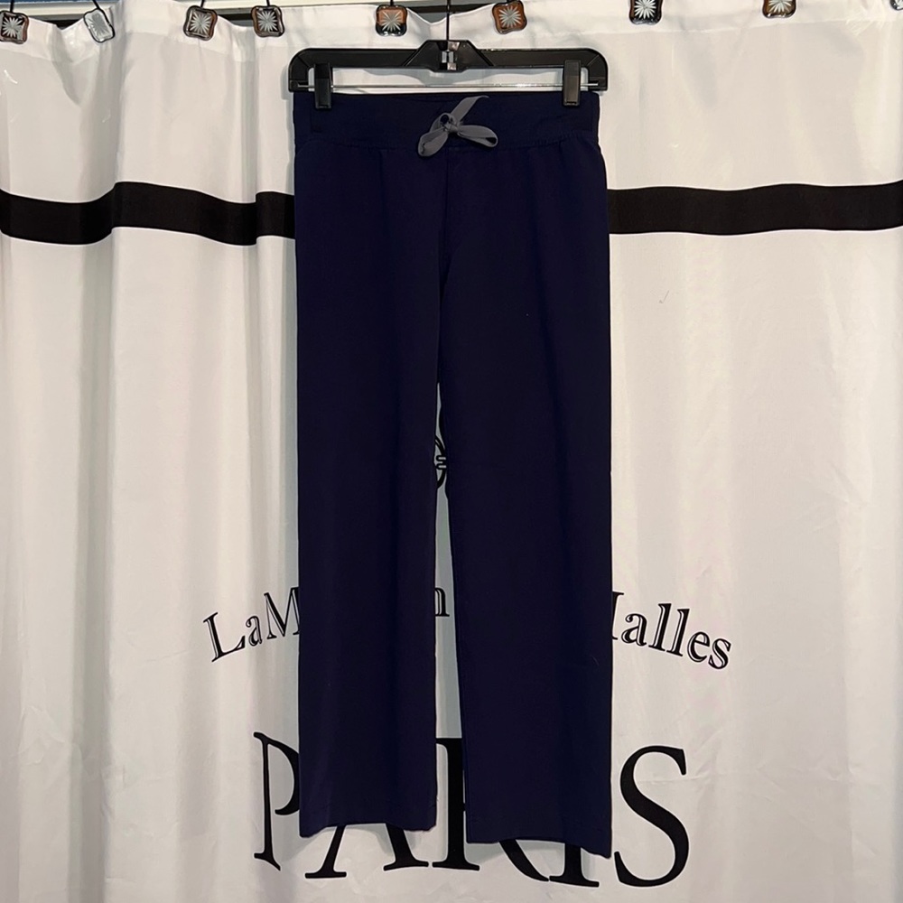 FIGS SCRUB PANTS SIZE XXS/P PO# 1273 (2) # 1666